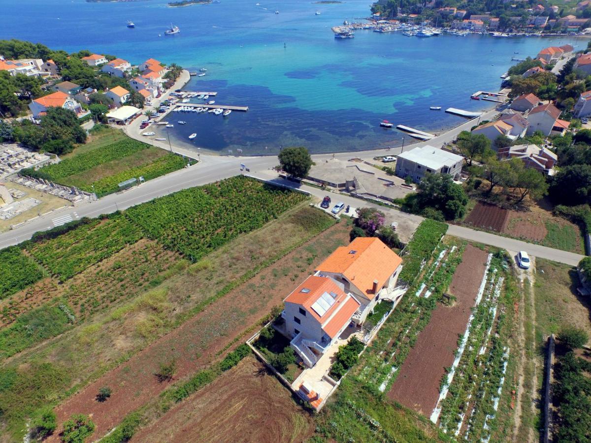 Apartmani Fides Lumbarda Bagian luar foto